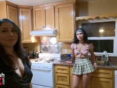 Americké, Velký zadek, Bondáž, Kuchyně, Upskirt