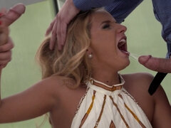 In den arsch, Blasen, Spermaladung, Doppelpenetration, Aufs gesicht abspritzen, Hardcore, Hd, Natürlichen titten