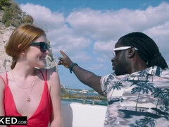 Playa, Verga grande, Mamada, Corridas, Interracial, Público, Pelirrojo, Tetas