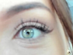 Stora tuttar, Hemmagjord, Onani, Mogen, Mamma, Leksaker