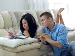 Азиатки, Эротика, Межрасовый секс, Поцелуи, Пирсинг, Киски, Русские, Сосущие