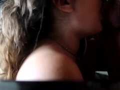 Amateur, Gros seins, Blonde, Sucer une bite, Gorge profonde, Hd, Seins naturels, Adolescente