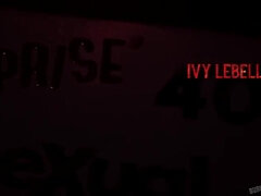 Stor røv, Store bryster, Brunette, Gruppe, Mor jeg gerne vil kneppe, Orgasme, Strømper, Tatovering