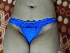 Hot Beautiful Stepsister Home Alone Masturbating Brinjal