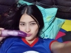 18 jahre, In den arsch, Asiatisch, Aus dem arsch in den mund, Kinderhüterin, Grosser schwanz, Japanische massage, Uniform