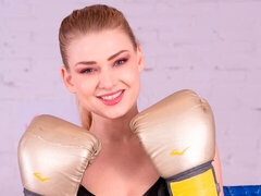 Popó, Hatalmas hátsó, Szőke, Cumizás, Kutya póz, Edzőterem, Csókolózás, Tini