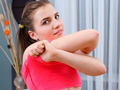 Amador amadora, Morena, Masturbação, Melharucos naturais, Magrinha, Solo chão, Adolescente, Tetas