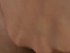 Brunetka, Viditeľná píča, Dildo, Podpätky, Pumpe, Thajskej, Tangá, Kozičky