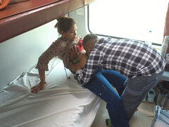 Amatőr, Ondó fröcskölés, Indiai, Vonat