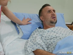 Zadek, Kotě, Velký zadek, Šílené, Dávení penisem, Hardcore, Milf žcbp, Sestřička