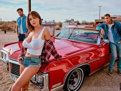 Amatoriale, Culo grosso, Grande cazzo, Pompino, Da dietro, Mamma che vorrei scoparmi, All'aperto, Tatuaggi