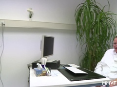 Hard, Nylon, Étudiant