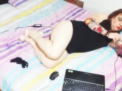 Enthousiasteling, Grote kont, Europees, Handbeurt, Rijpe lesbienne, Alleen, Webcamera