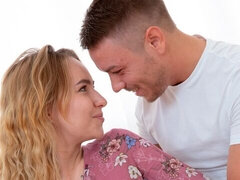 Amatőr, Monumentális dákó, Cumizás, Kutya póz, Természetes mellek, Vékony, Tini, Begyek