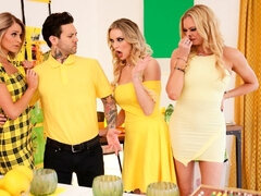 Blondinka, Prstni, Grupni, Kosmate, Lezbijke, Koščena, Najstnice, Trojček