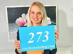 Μεγάλος κώλος, Μεγάλος πούτσος, Ξανθιά, Πίπα, Φυσικά βυζιά, Κοντά μαλλιά, Έφηβος, Βυζιά