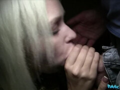 Amatorka, Duże cycki, Obciąganie, Obciąganie, Na wolnym powietrzu, Punkt widzenia, Publiczny, Cycki