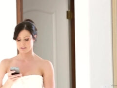 Grosse titten, Blondine, Braunhaarige, Vollbusig, Lesbisch, Lecken, Milf, Muschi