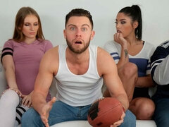 Kuřba, Brunetka, Honění, Párty, Stripping, Teenka, Švédska rojka, Kozičky