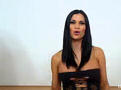 Angol, Csalás, Férj