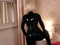 Anal, Bondage domination sadisme masochisme, Conversation vulgaire, Femme dominatrice, Allemand, Latex, Masturbation, Mère que j'aimerais baiser