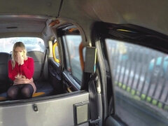 Pijpbeurt, Auto, Dichtbij, Hardcore, Zoenen, Likken, Panty, Realiteit