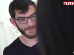 Azjatka, Duży tyłek, Duży kutas, Brunetka, Hardcore, Na wolnym powietrzu, Publiczny, Cycki