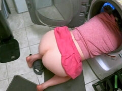 Cute stepsister's ass gets fucked in a washing machine