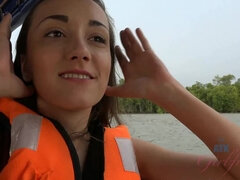 Fafanje, Notranji izliv, Footjob, Kosmate, Prvoosebno snemanje seksa, Muco, Kajenje, Visok