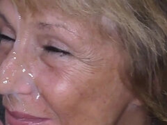 Blasen, Braunhaarige, Aufs gesicht abspritzen, Gruppensex, Handjob, Reif, Dürr