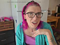 Amateur, Conversation vulgaire, Lunettes, Hd, Mère que j'aimerais baiser, Solo, Belle mère