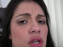 Gros seins, Sucer une bite, Brunette brune, Tir de sperme, Branlette thaïlandaise, Actrice du porno, Chatte, Nénés