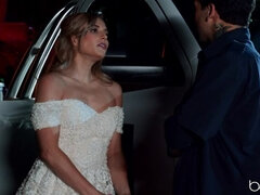 Zwart, Diep in de keel, Hondjeshouding, Jurk, Sperma in gezicht, Kut duiken, Tatoeage, String