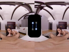 Ariana Marie captivates with petite charm in daring virtual intimate scene