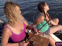 素人, ぽちゃ, デブ, 毛深い, キス, レズビアン, オナニー, 公共