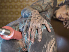 18 anni, Amatoriale, Anale, Bondage, Pisello, Tatuaggi, Ragazza, Giochi