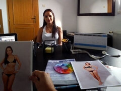 Rumpa, Avsugning, Brunett, Doggystyle, Fingering, Handjobb, Trosor, Pov