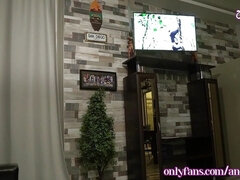 Invite the Girlfriend to Watch Netflix and She Grabbed My Cock - Angel