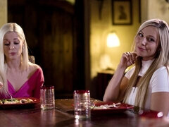 お尻, キス, なめる, オナニー, オマンコ, ガリガリ, ストリッピング, 三人