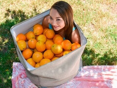 Amatör, Stor kuk, Doggystyle, Naturliga tuttar, Utomhus, Mager, Tonåring, Tuttar