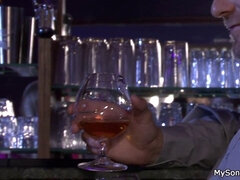 바람핀, 아빠, 술에 취한, 하드코어, 조그마한, 땋은 머리, 금기, 청소년