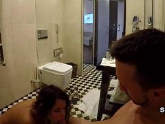 Anál, Bbw, Hardcore, Hd, Na veřejnosti, Drsné akce, Sprcha, Teenka