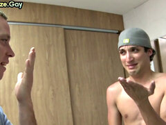 Leie, Blasen, Hochschule, Fetisch, Handjob, Pornostars, Flotter dreier, Spanner