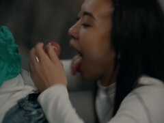 18 let, Stříkání spermatu, Dominace, Čtveřice, Gangbang, Orgie, Pička, Teenka