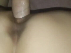 The pussy of a depraved stepmom is filled with a large amount of cum