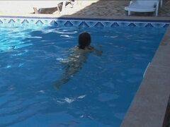 Biquine, Francêsa, Calcinha, Piscina, Xoxota, Solo chão, Traje de banho, Molhadoa