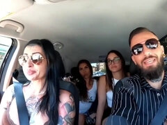 Amatőr, Hatalmas hátsó, Tekintélyes didik, Édes, Csoport, Mellbimbók, Orgazmus, Tetkó