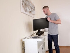 Fürdőszoba, Szőke, Fétis, Lábfej fétis, Lábszex, Orgazmus, Pirszing, Szopás