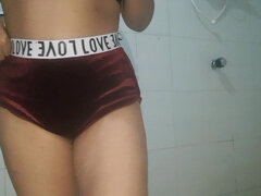 South Indian Girl with Big Ass Twerking