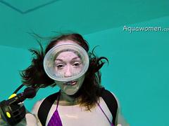 Fetisch, Solo, Unter wasser